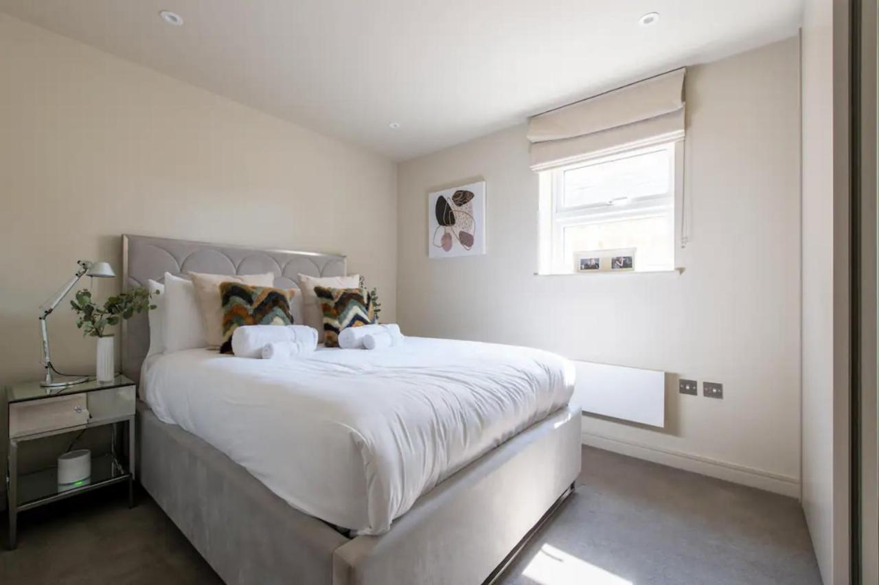 2bd, 2ba Urban Oasis Chcl F4 Apartment *