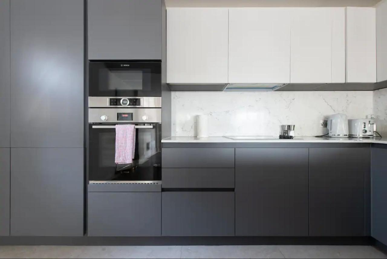 2bd, 2ba Urban Oasis Chcl F4 Apartment *